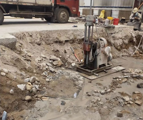 乡宁公路下沉压浆